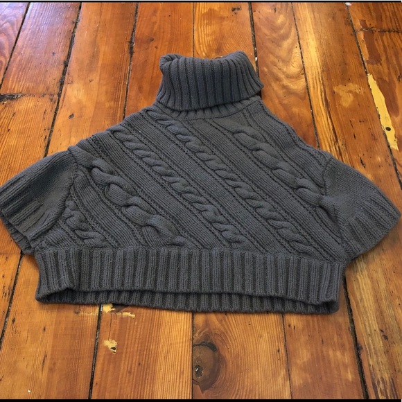 Crop turtleneck - Picture 2 of 2